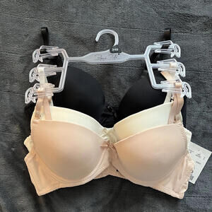 3 pack Rene Rofe black white pink bras 34B NEW / TRIED ON ONLY